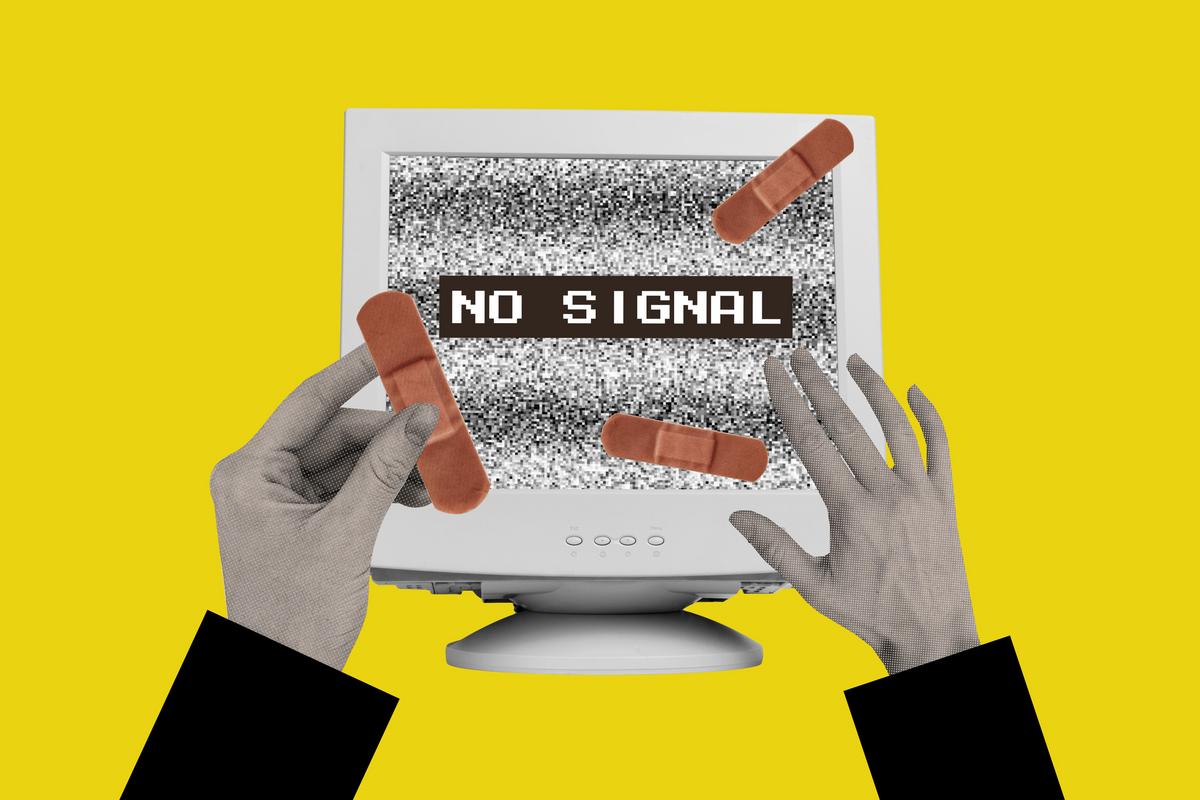 No signal message on an old computer.